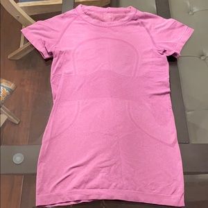 Lululemon mesh t-shirt